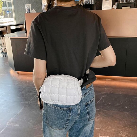 Chic Quilted Travel Accessory - Small Pink Puffer Belt Bag with Versatile Styles - Picture 2 of 8